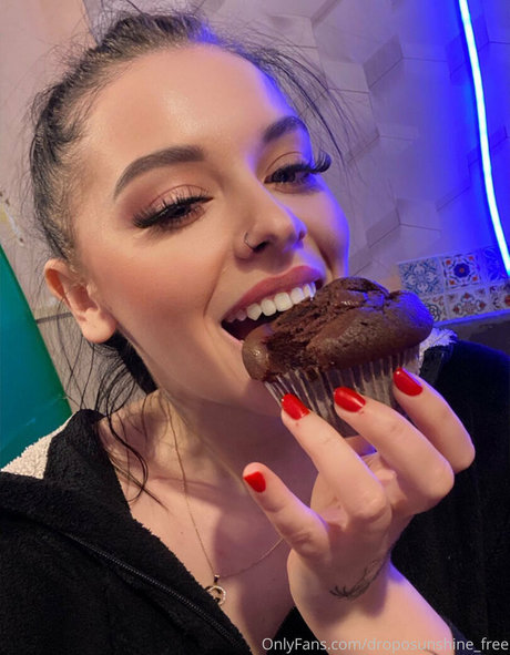 droposunshine free pornostar schöne galerie