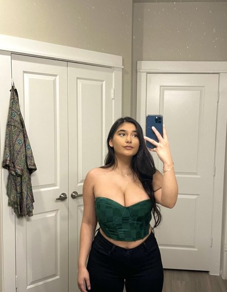 Chloe Medina nacktheit sexy bilder