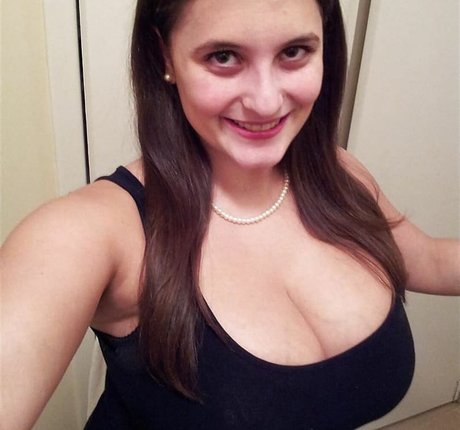 Avery Harwood kostenlose nackte fotos