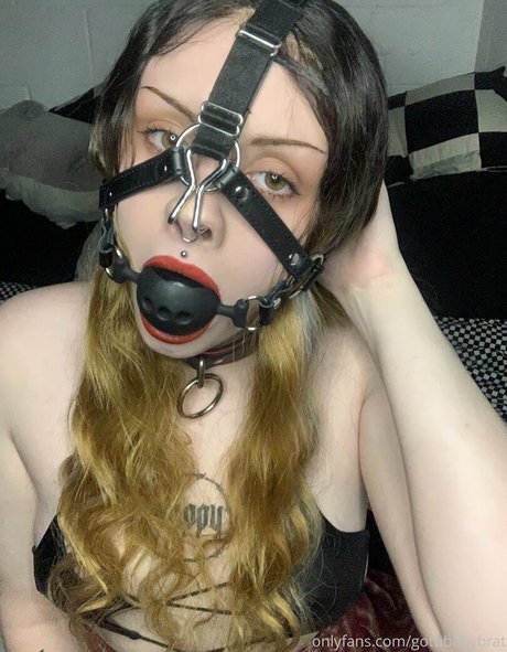 gothbabybrat schauspielerin erwachsene galerie