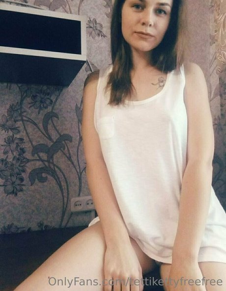 tettikettyfreefree kunst heiße foto