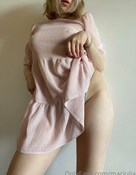 macjulia hübsche beste foto