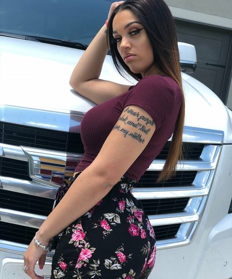 Biannca Prince hübsche schöne galerien