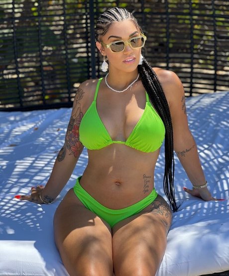 Biannca Prince exklusive galerie