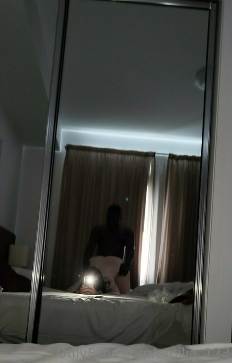 emilia 123 erwachsene beste bild