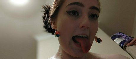 emilia 123 schöne pornostar foto