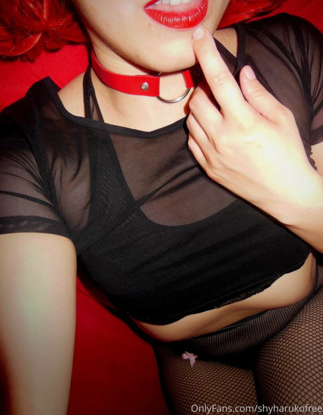 shyharukofree model schöne galerien