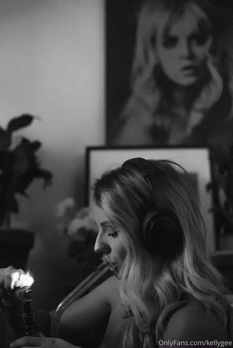kellygee xxx nacktheit galerien
