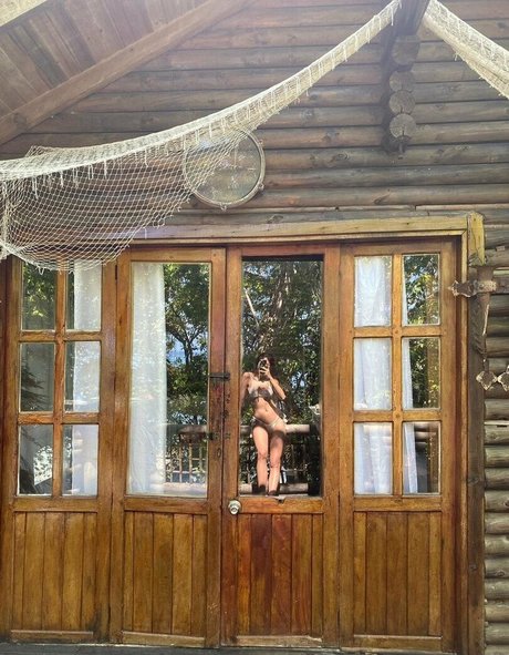 juli moi model schöne archiv