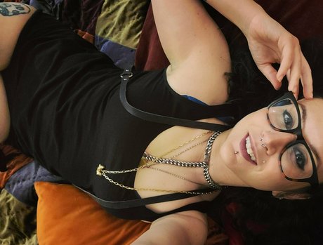 supergirlsnghostsfree xxx schöne foto