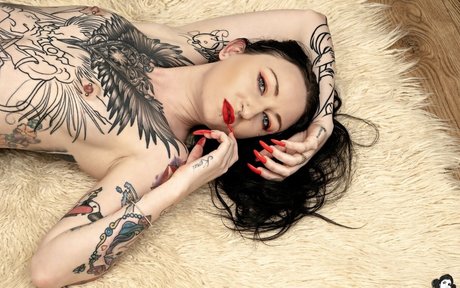 suicidegirlsuk top erwachsene bild