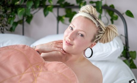 suicidegirlsuk erotische nette galerie